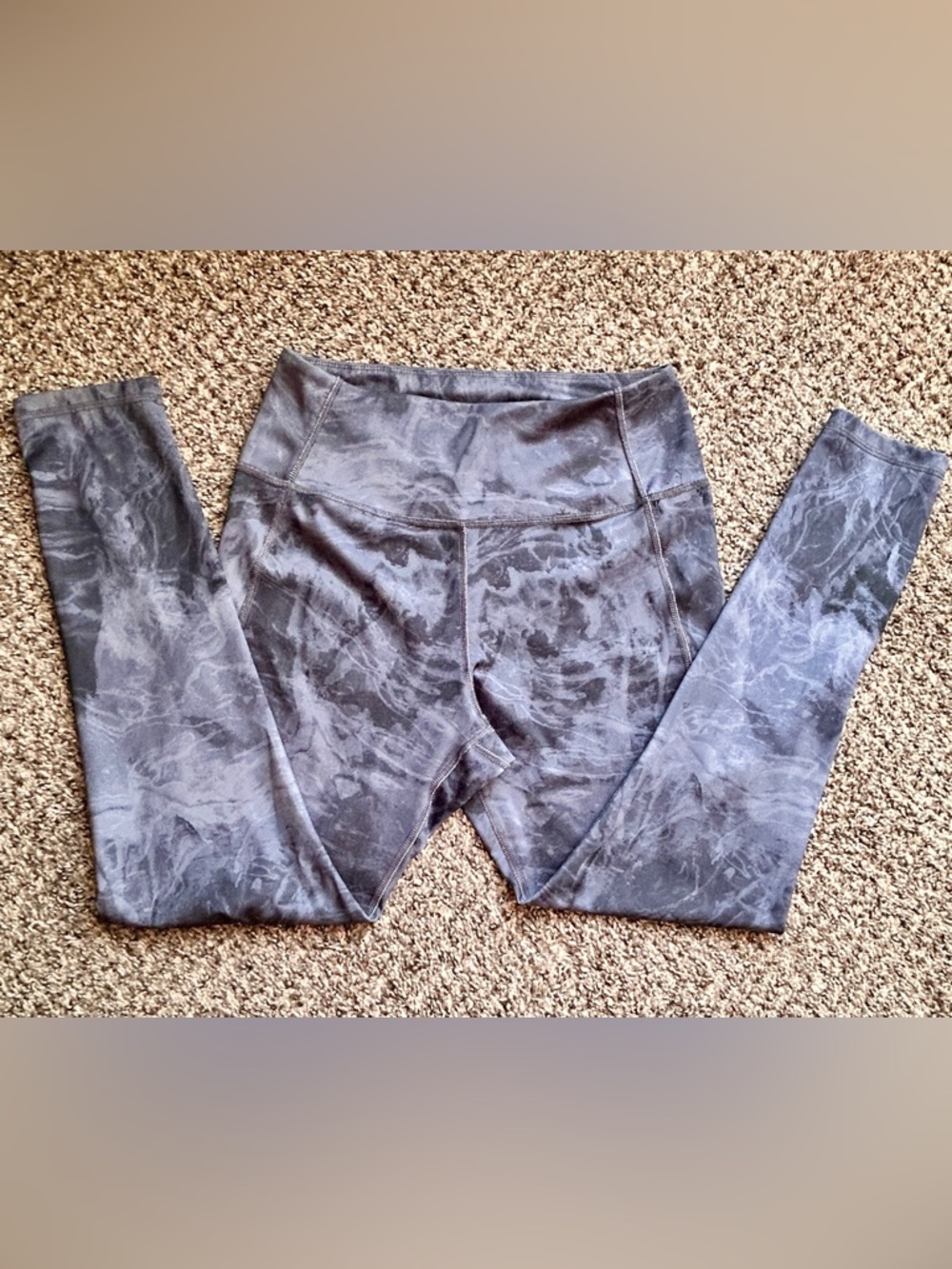 Danskin Marble-Effect Leggings in Charcoal and Light Pink Logo